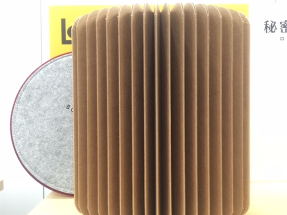 MOMA�u�b�N�`�F�A